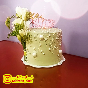 سفارش آنلاین کیک و شیرینی در بندرانزلی | شازده کیک