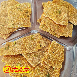 سفارش آنلاین کیک و شیرینی در بندرانزلی | شازده کیک