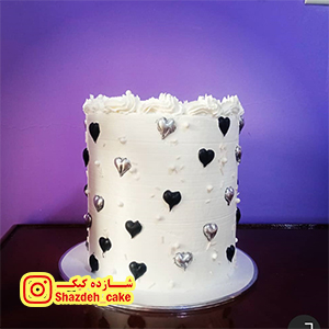 سفارش آنلاین کیک و شیرینی در بندرانزلی | شازده کیک